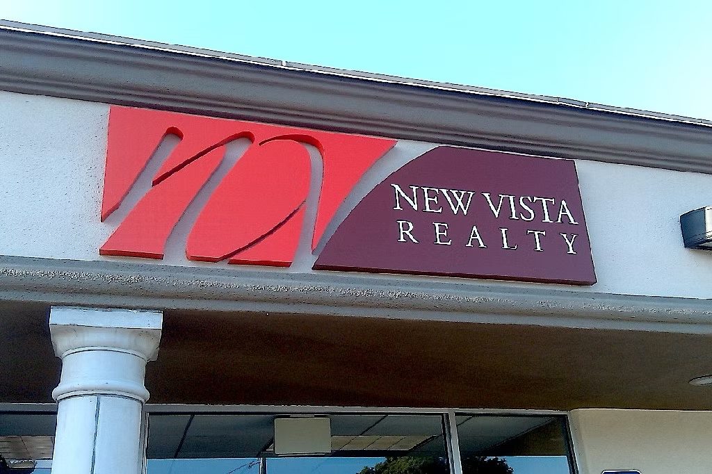 Commercial building dimensional letters