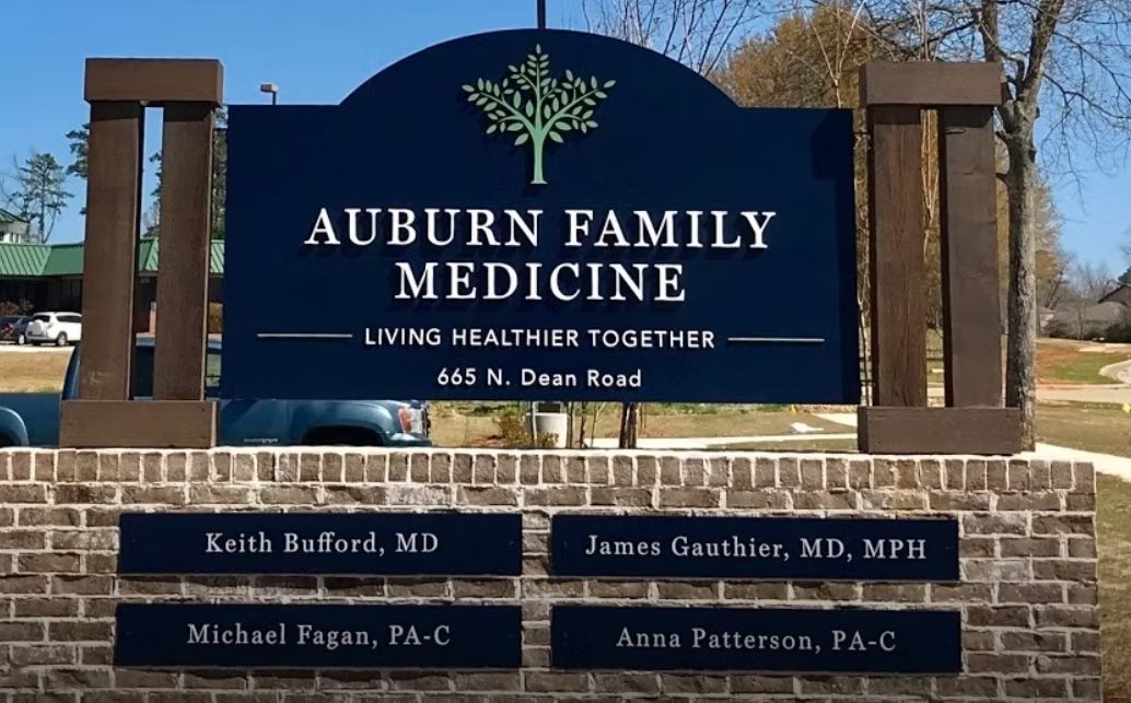 Medical practice monument sign with dimensional panels
